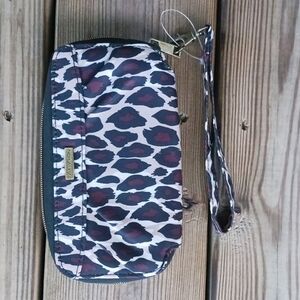 Travelon deluxe animal print wristlet